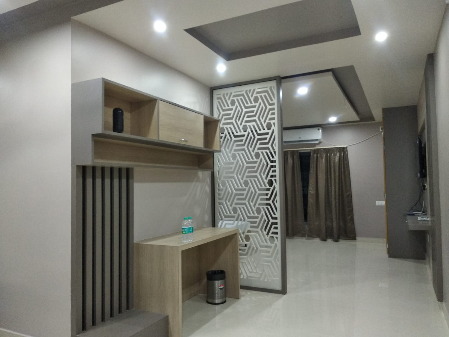 hotelindraprasthamalda.com Photos